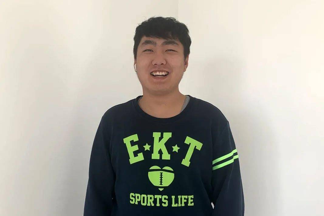 井青峰全新职务下的温馨日常